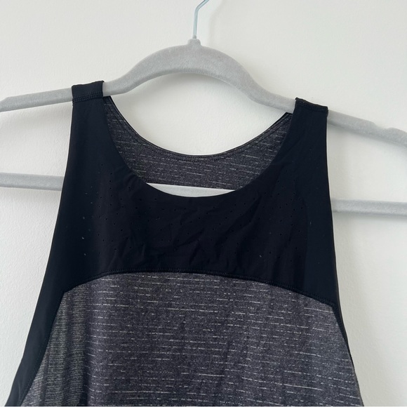 Lululemon clip in Tank Top heathered gray black split slit tie workout gym Lulu - Picture 7 of 7